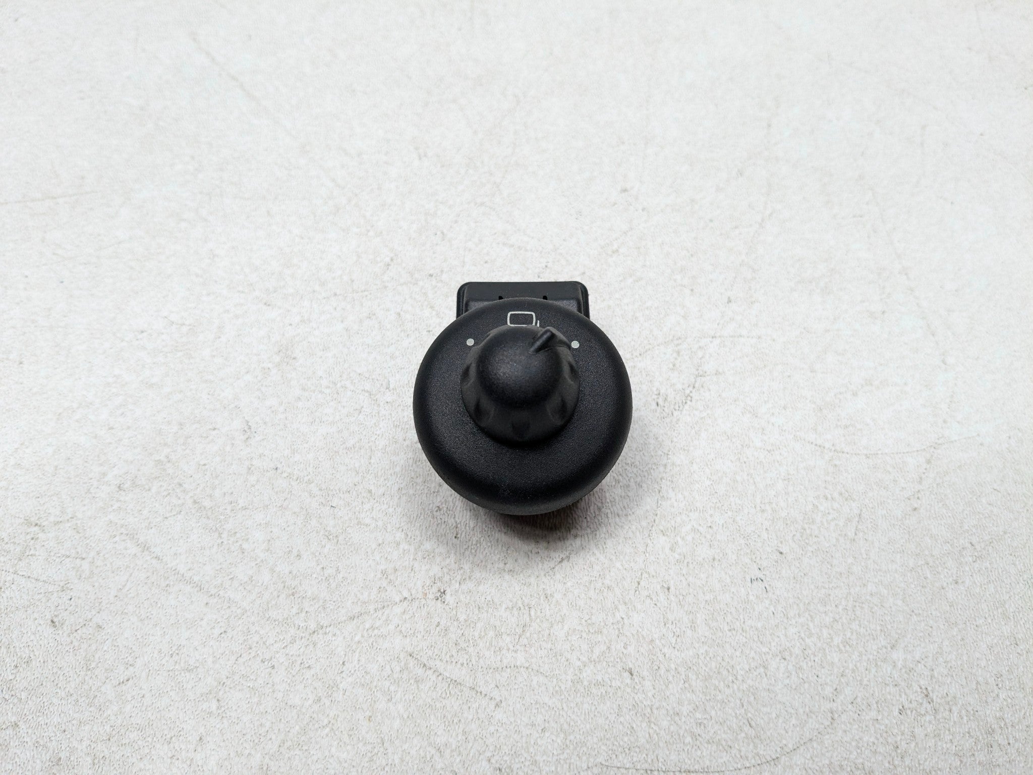 11 - 13 MINI COOPER OEM SIDE VIEW MIRROR ADJUSTMENT CONTROL SWITCH FRONT LEFT