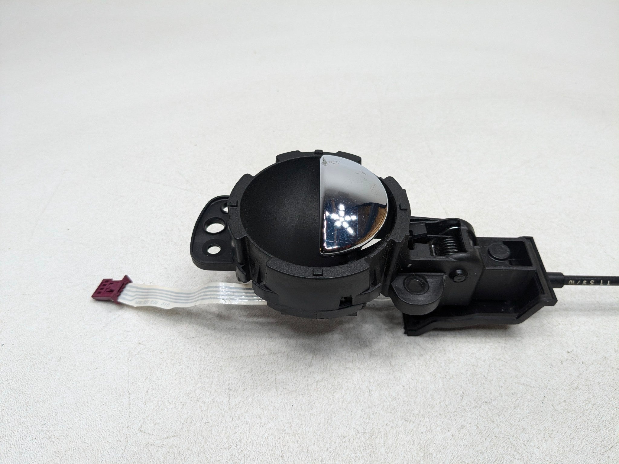 2011 - 2013 MINI COOPER OEM INTERIOR DOOR HANDLE FRONT LEFT DRIVER SIDE