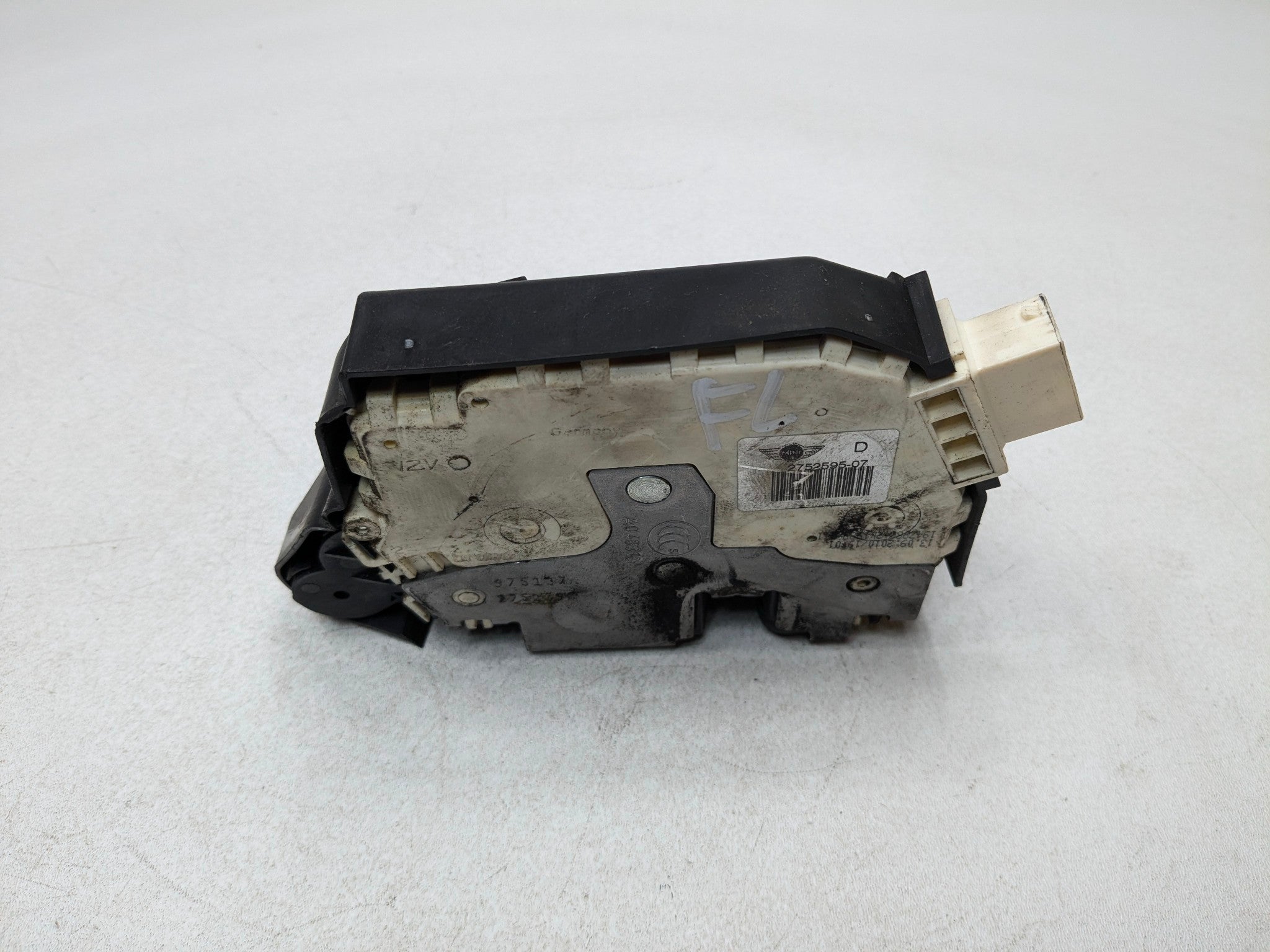 2011 - 2013 MINI COOPER OEM DOOR LATCH LOCK ACTUATOR FRONT LEFT DRIVER SIDE