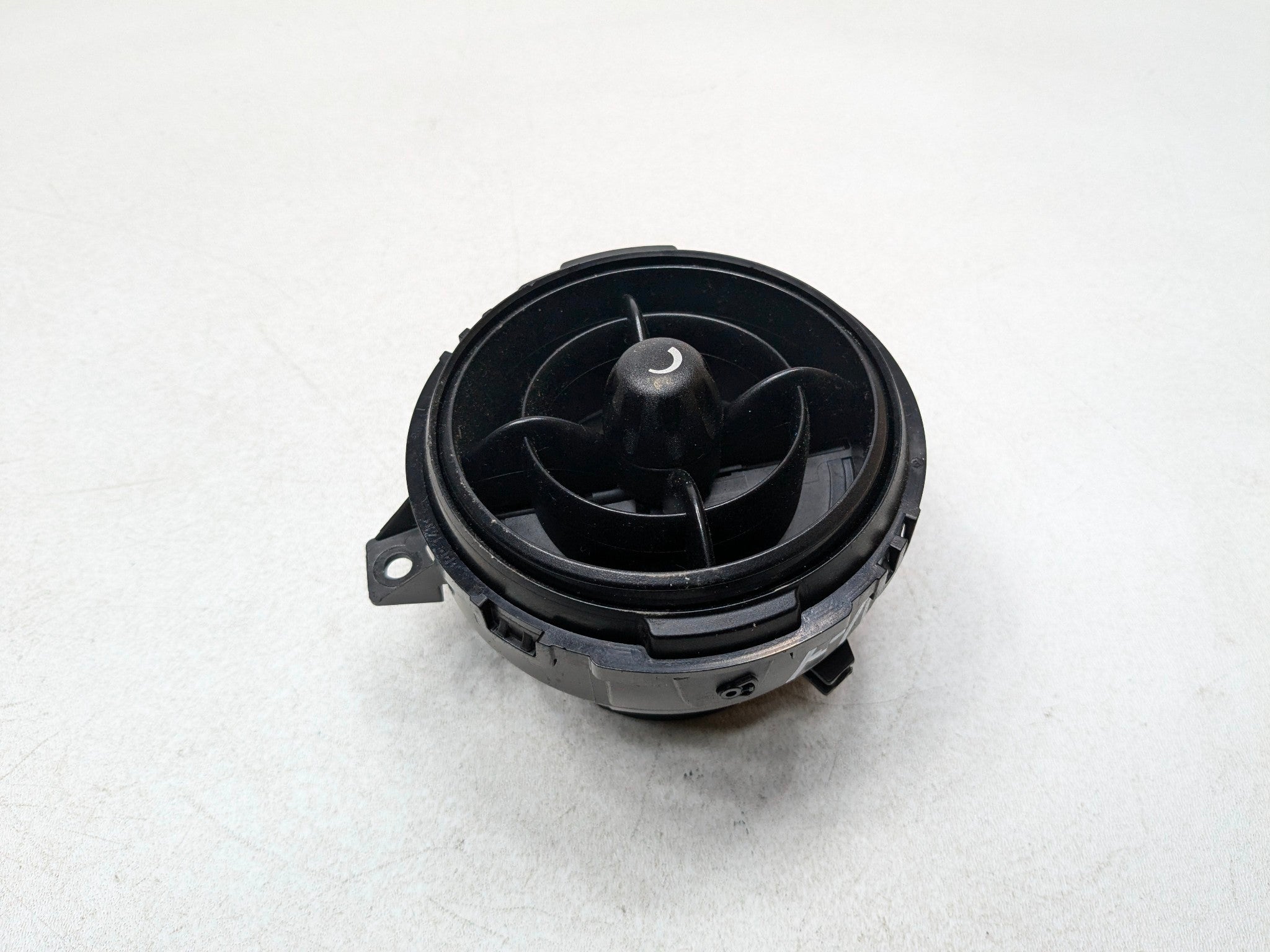 2011 - 2013 MINI COOPER OEM AIR CONDITIONING HEATER VENTS FRONT RIGHT SIDE