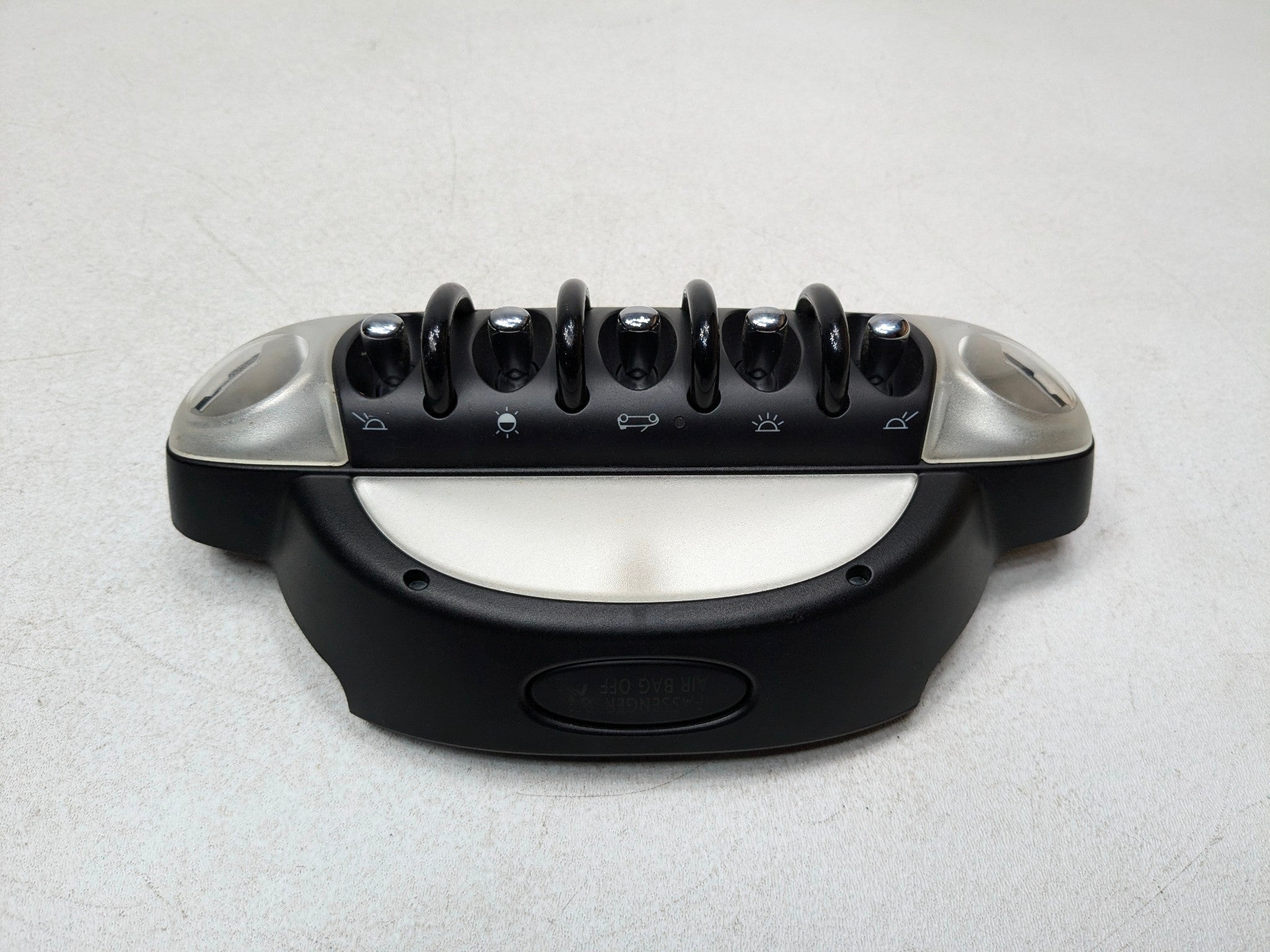 2011 - 2013 MINI COOPER OEM FRONT ROOF INTERIOR OVERHEAD CONSOLE DOME LIGHT