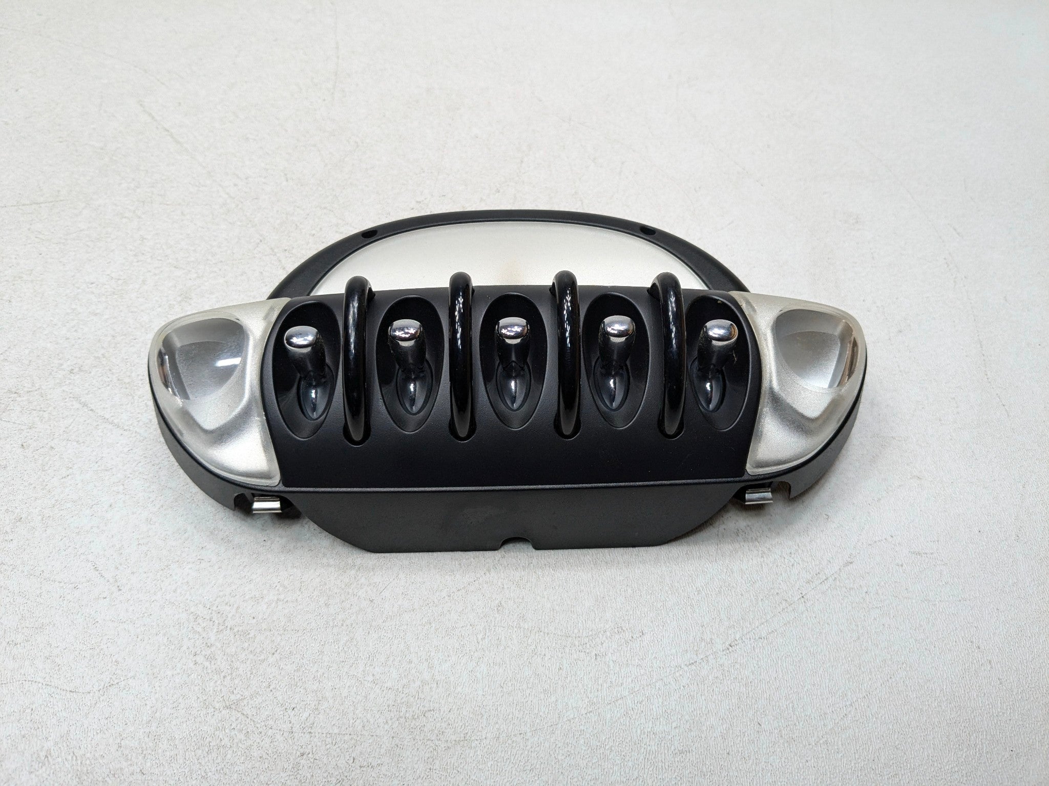 2011 - 2013 MINI COOPER OEM FRONT ROOF INTERIOR OVERHEAD CONSOLE DOME LIGHT