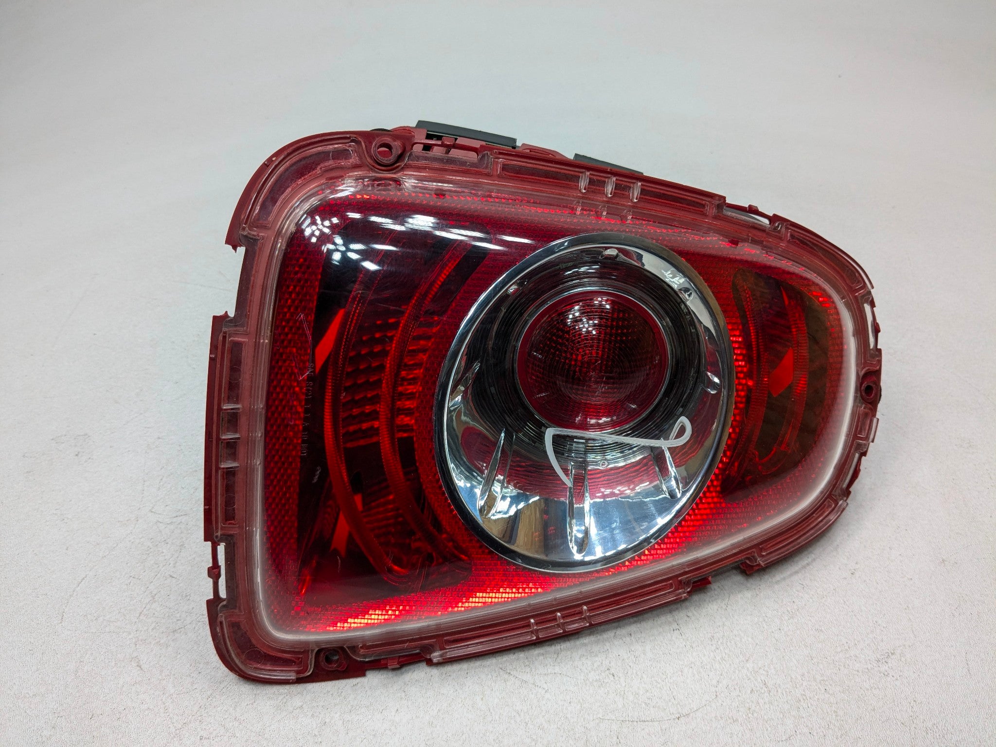 2011 - 2013 MINI COOPER OEM TAIL LIGHT ASSEMBLY REAR LEFT DRIVER SIDE