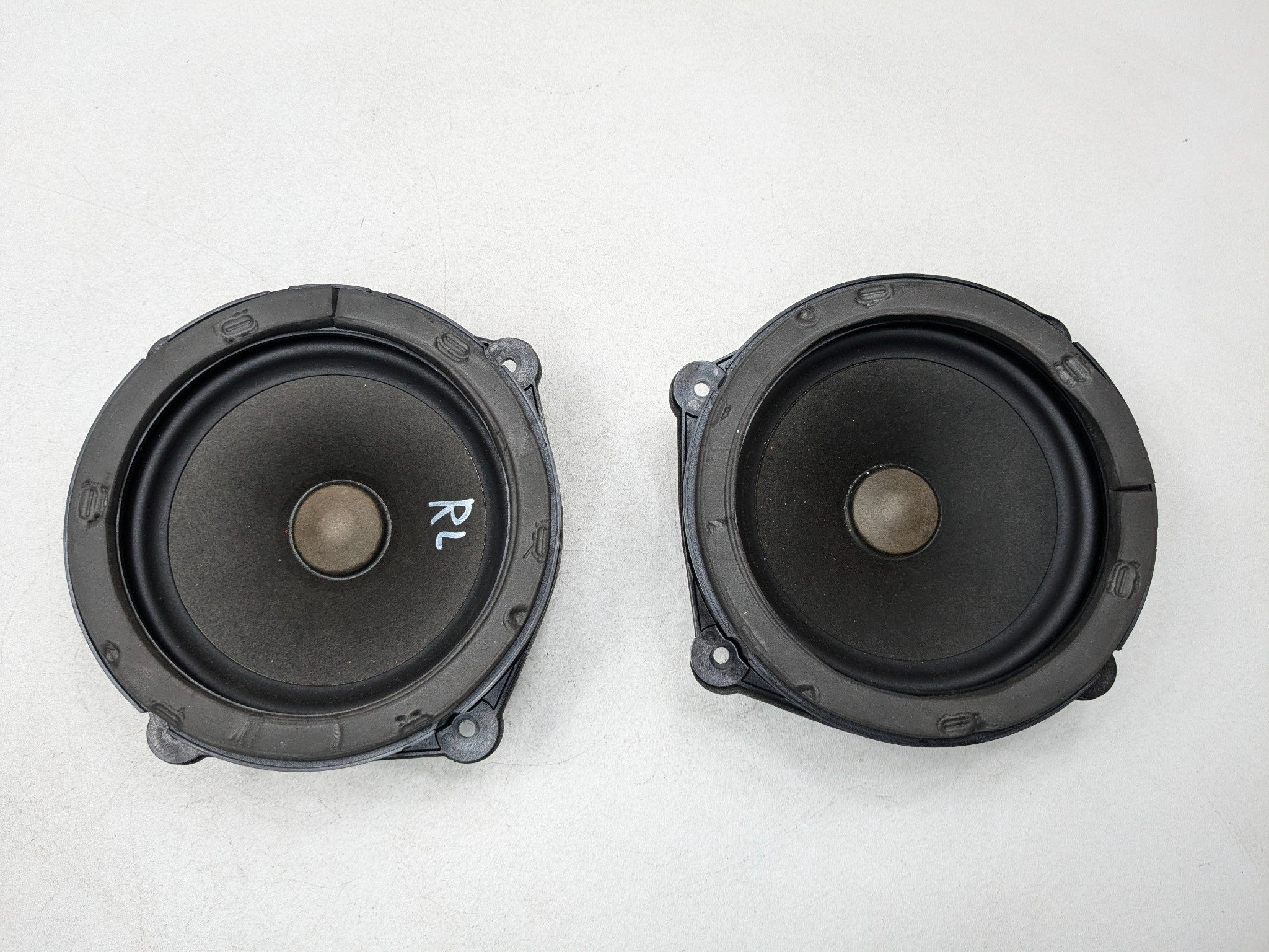 11 - 13 MINI COOPER OEM INTERIOR AUDIO SOUND SYSTEM SPEAKER SET FRONT AND REAR