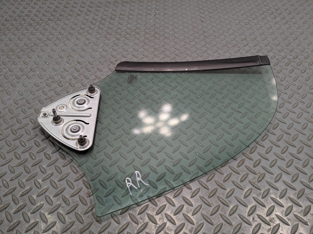 2011 - 2013 MINI COOPER OEM DOOR WINDOW QUARTER GLASS RIGHT PASSENGER SIDE