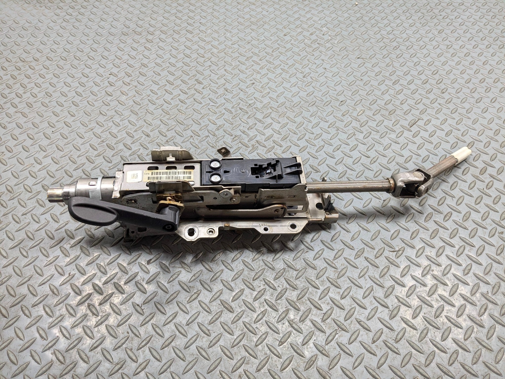 2011 - 2013 MINI COOPER OEM POWER ADJUSTMENT STEERING COLUMN WITH SHAFT ASSEMBLY