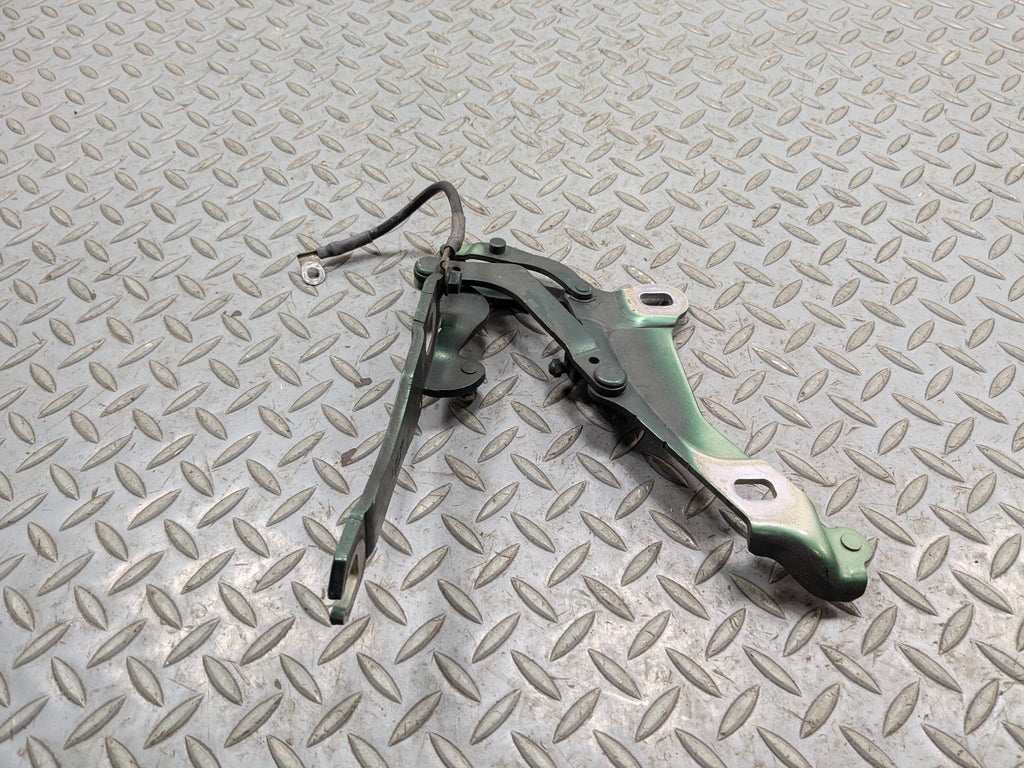 11 - 13 MINI COOPER OEM HOOD HINGE SUPPORT BRACKET FRONT RIGHT PASSENGER SIDE