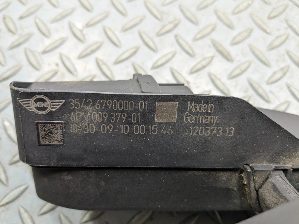 2011 - 2013 MINI COOPER OEM ACCELERATOR PEDAL SENSOR BLACK GAS THROTTLE