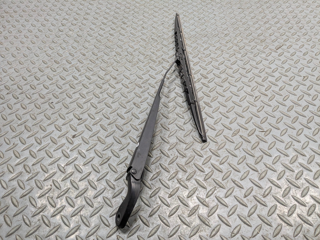 2011 - 2013 MINI COOPER OEM WINDSHIELD WIPER ARM WITH BLADE FRONT RIGHT SIDE