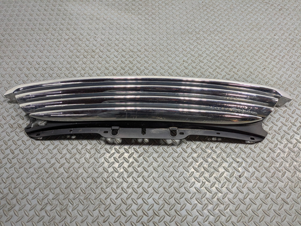 2011 - 2013 MINI COOPER OEM FRONT BUMPER MOUNTED UPPER GRILLE ASSEMBLY CHROME