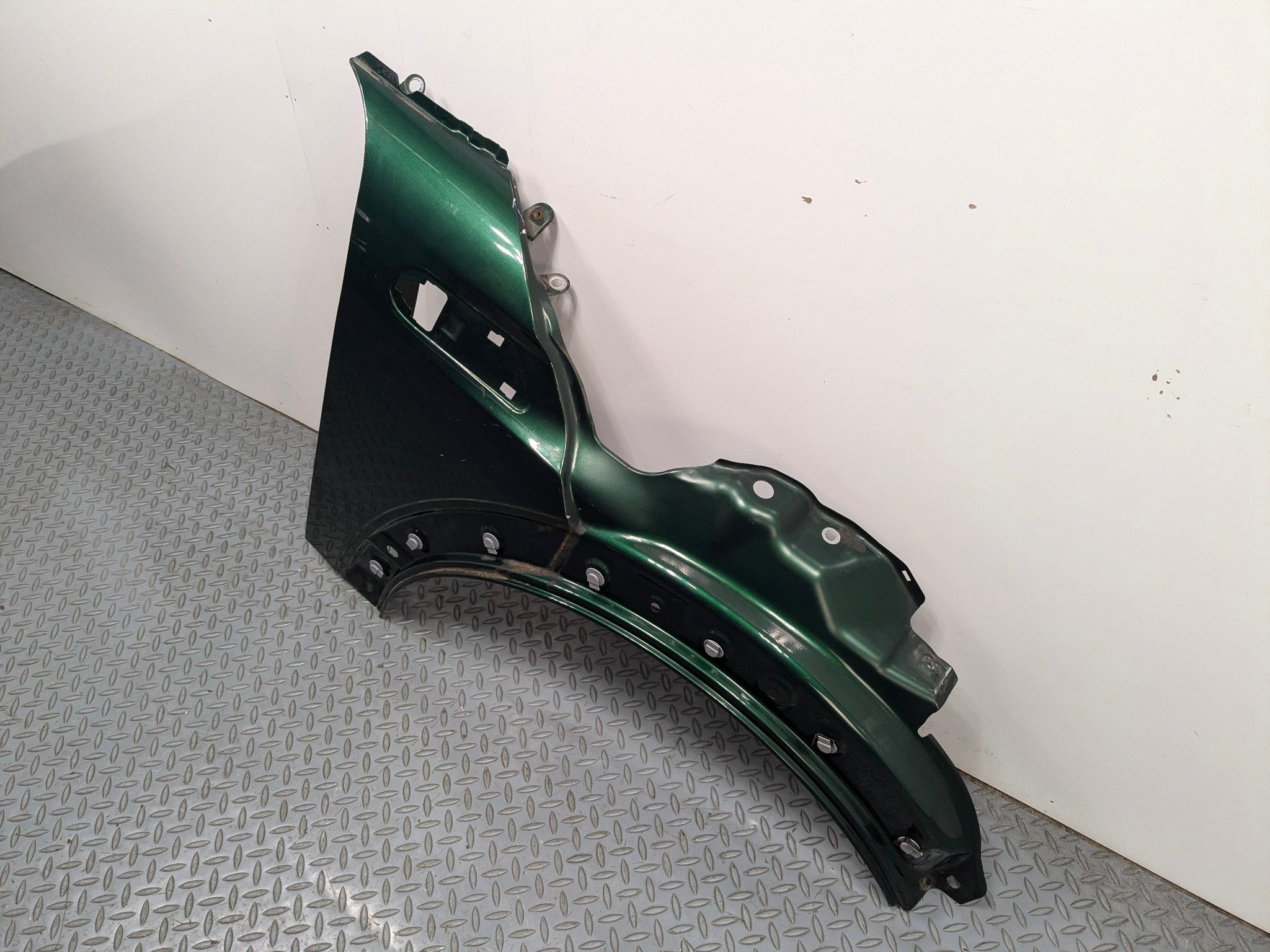 11 - 13 MINI COOPER OEM FRONT RIGHT PASSENGER SIDE FENDER PANEL METALLIC GREEN