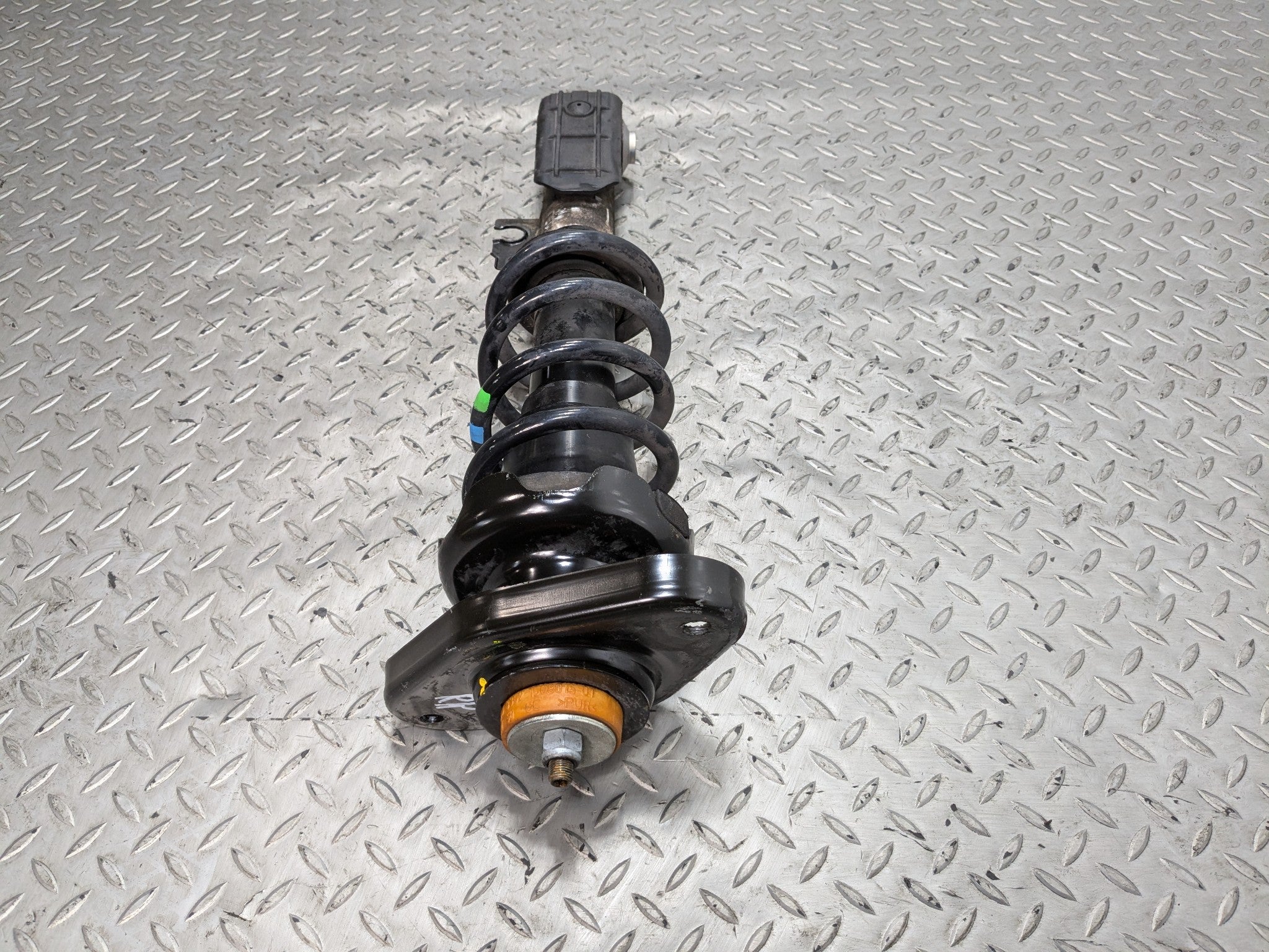2011 - 2013 MINI COOPER OEM SUSPENSION SHOCK STRUT ASSEMBLY REAR RIGHT SIDE