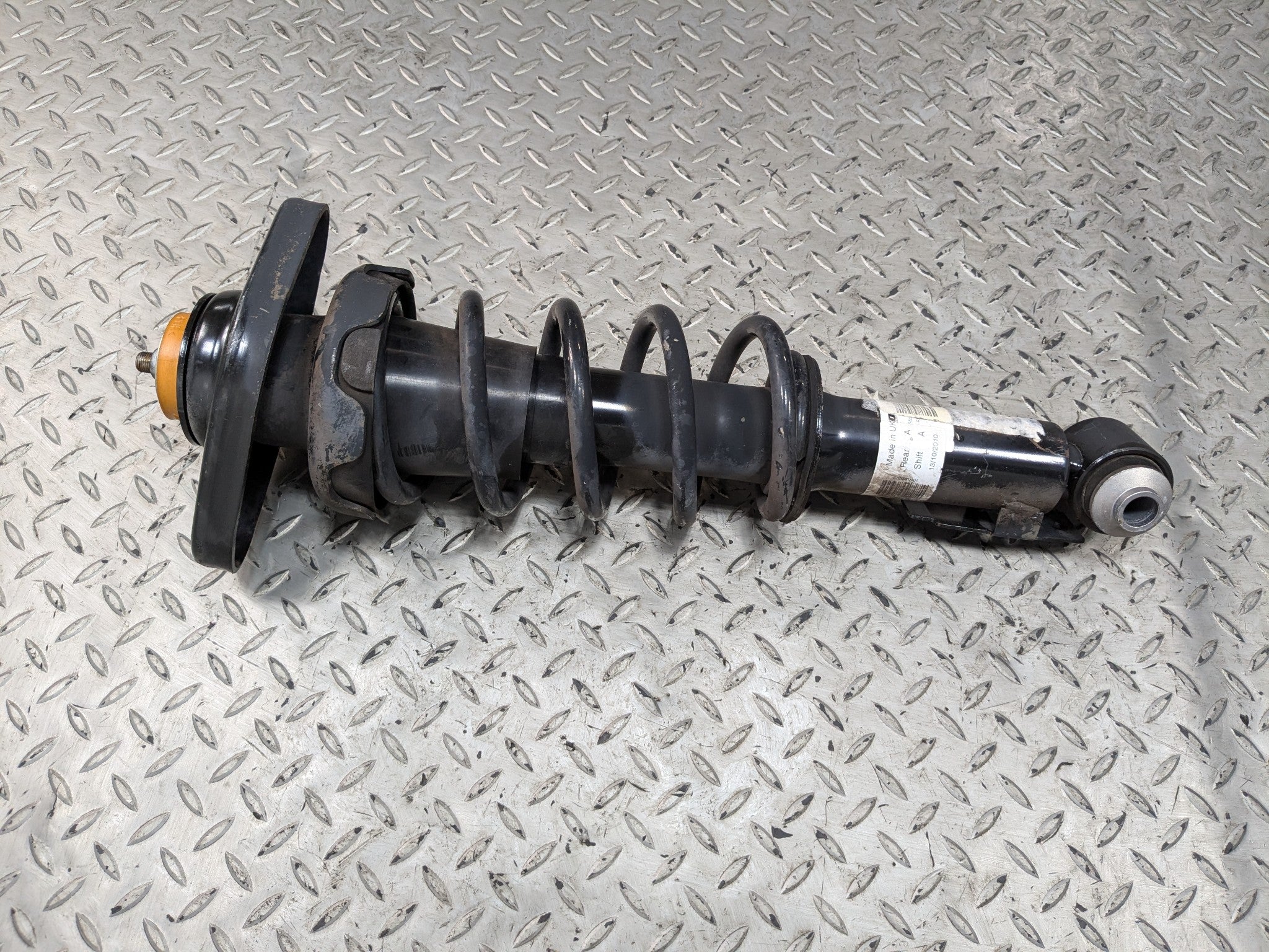 11 - 13 MINI COOPER OEM SUSPENSION SHOCK STRUT ASSEMBLY REAR LEFT DRIVER SIDE