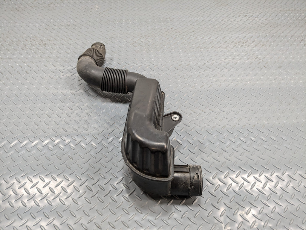 2011 - 2013 MINI COOPER OEM ENGINE AIR INTAKE RESONATOR BOX DUCT TUBE HOSE PIPE