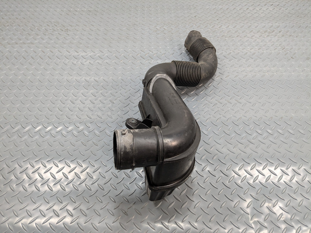 2011 - 2013 MINI COOPER OEM ENGINE AIR INTAKE RESONATOR BOX DUCT TUBE HOSE PIPE