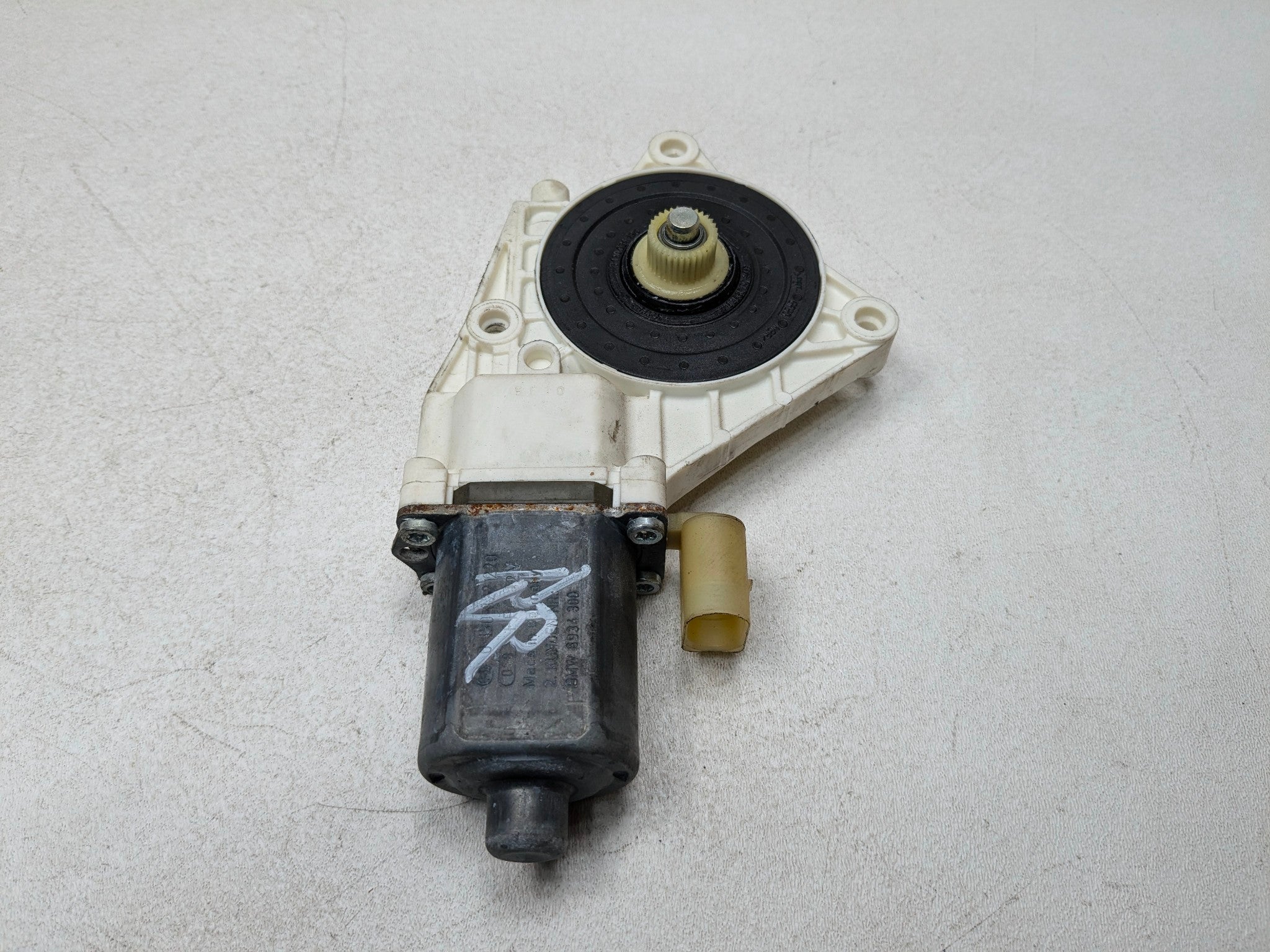 11 - 13 MINI COOPER OEM POWER WINDOW MOTOR ASSEMBLY REAR RIGHT PASSENGER SIDE