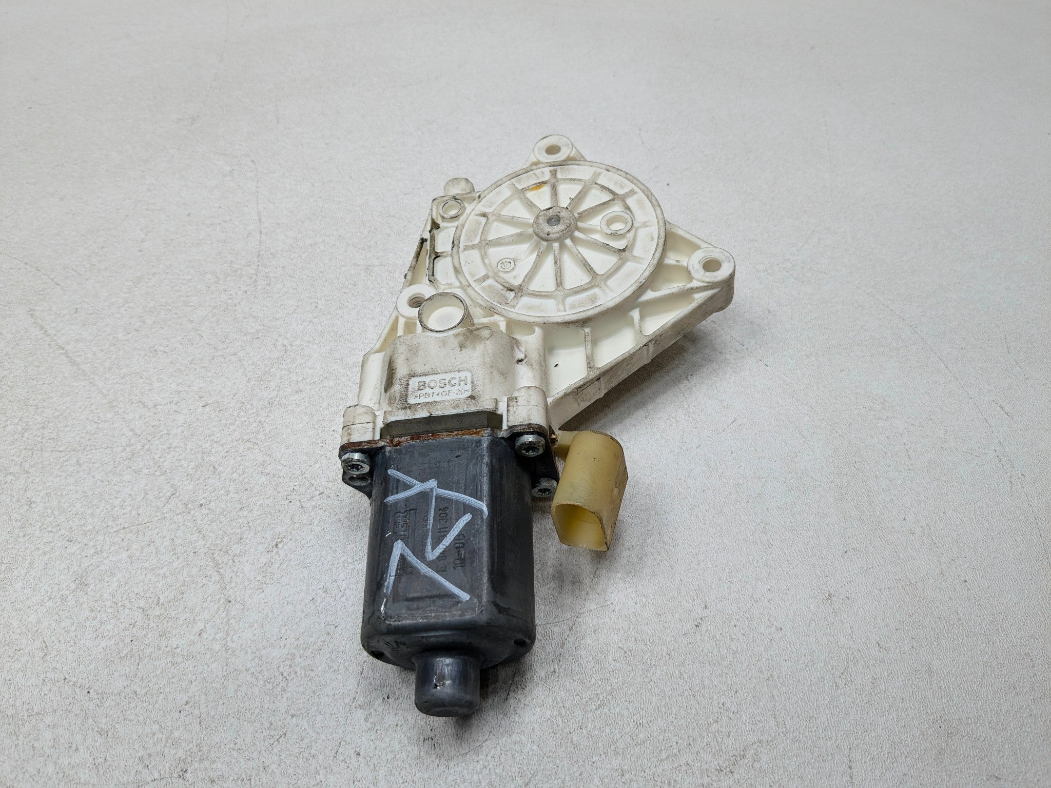 2011 - 2013 MINI COOPER OEM POWER WINDOW MOTOR ASSEMBLY REAR LEFT DRIVER SIDE