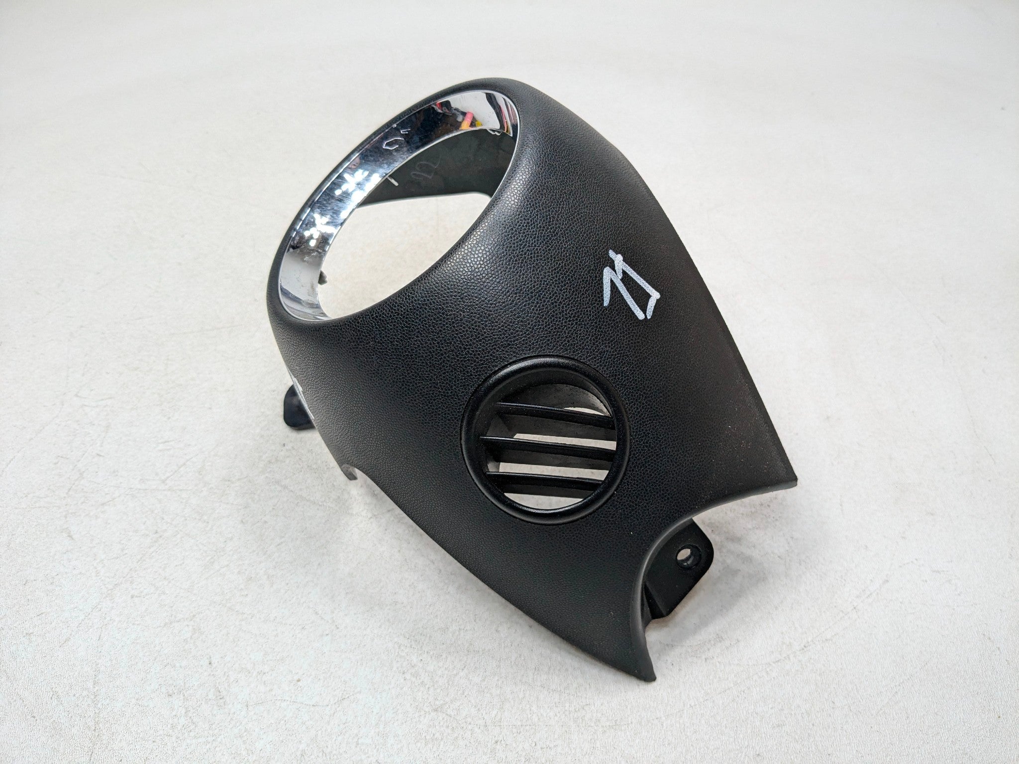 11 - 13 MINI COOPER OEM DASH AIR VENT BEZEL COVER TRIM FRONT LEFT DRIVER SIDE