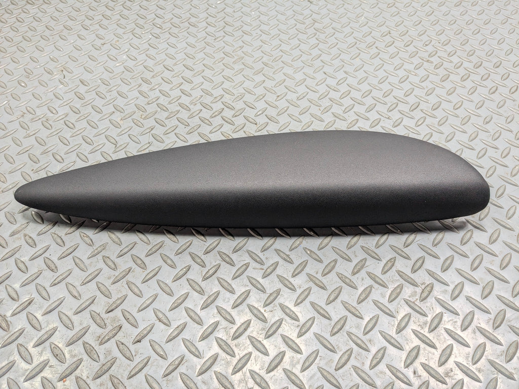 11 - 13 MINI COOPER OEM DOOR PANEL ARMREST COVER TRIM FRONT RIGH PASSENGER SIDE