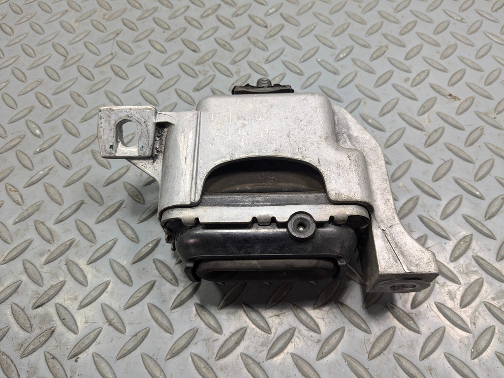 2011 - 2013 MINI COOPER OEM ENGINE MOTOR MOUNT SUPPORT RIGH PASSENGER SIDE