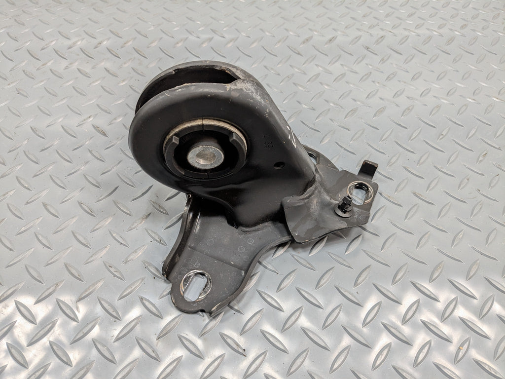 2011 - 2013 MINI COOPER OEM REAR LEFT DRIVER SIDE TRAILING ARM BRACKET