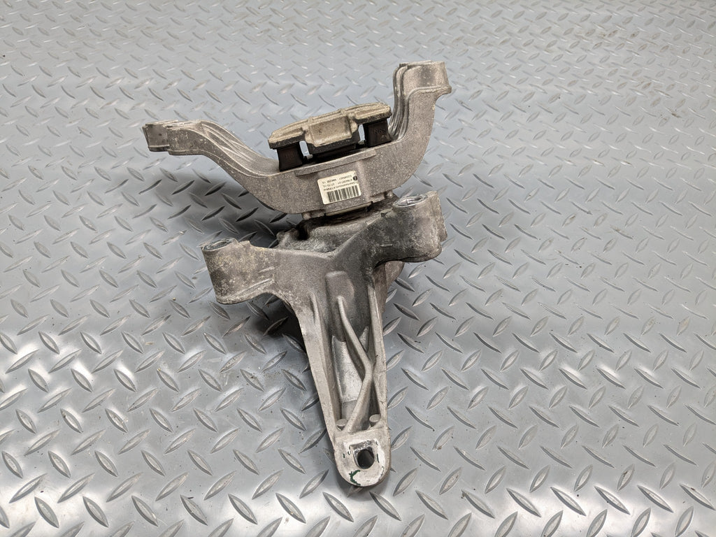 2011 - 2013 MINI COOPER OEM ENGINE SUPPORT TRANSMISSION MOUNT BRACKET