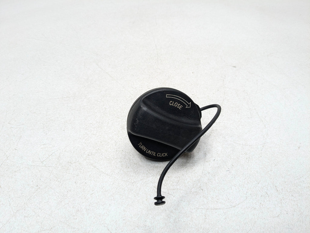 2011 - 2013 MINI COOPER OEM FUEL GAS RESERVOIR TANK FILLER CAP BLACK