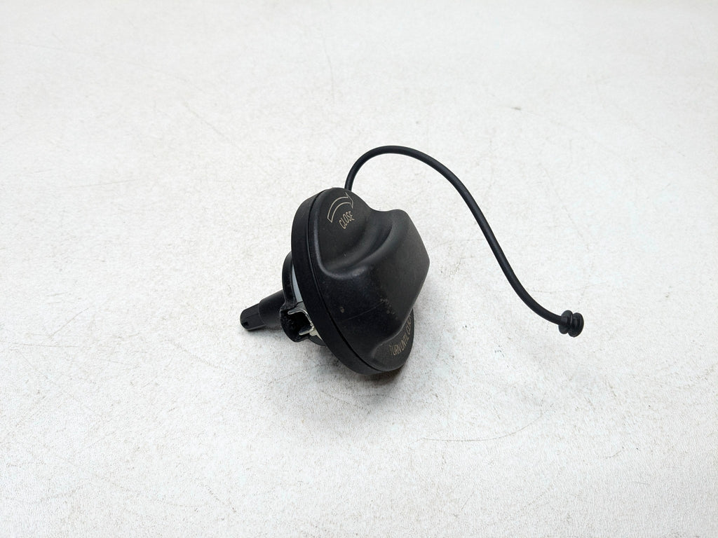 2011 - 2013 MINI COOPER OEM FUEL GAS RESERVOIR TANK FILLER CAP BLACK