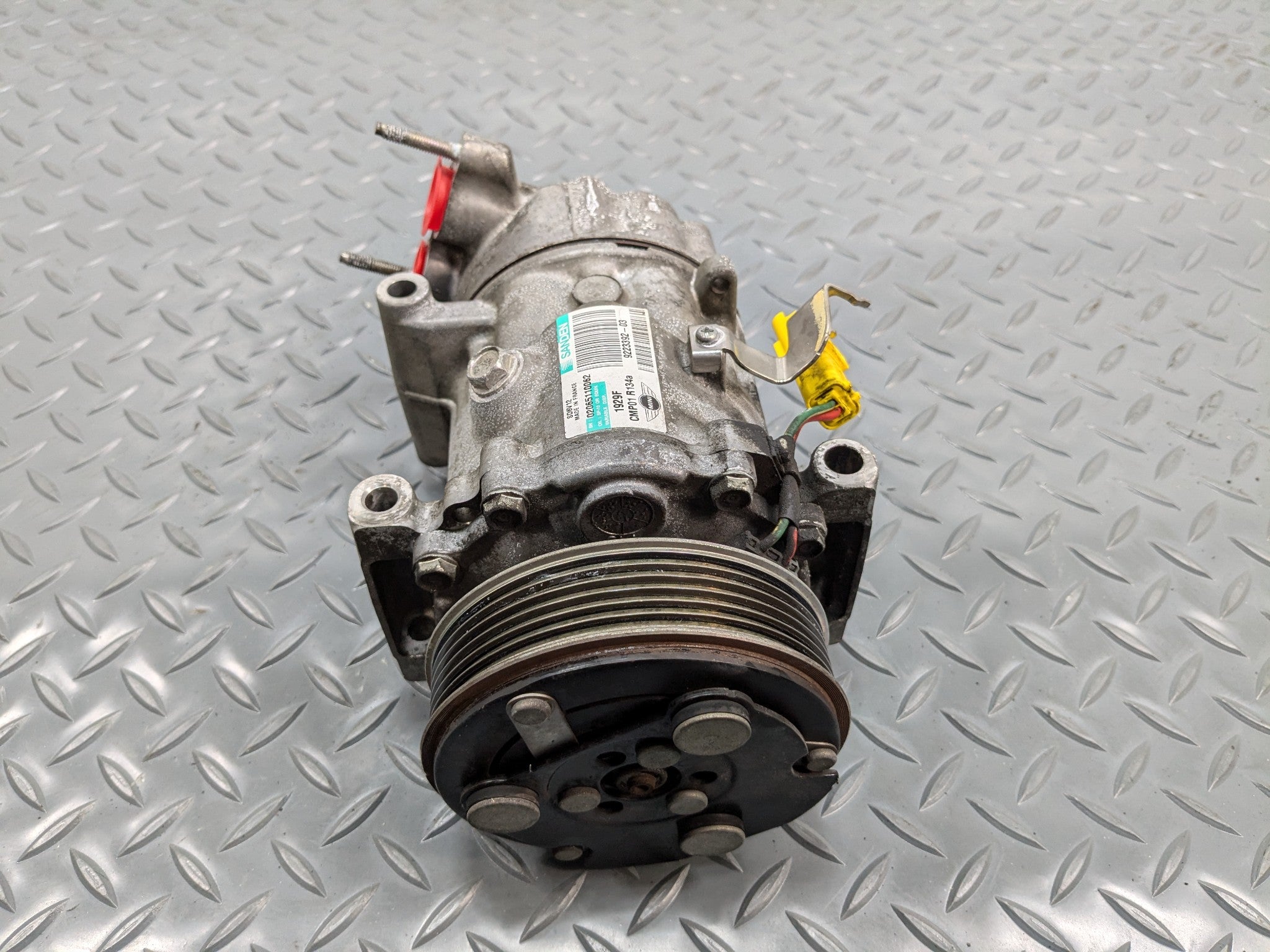 2011 - 2013 MINI COOPER OEM AC AIR CONDITIONING AIR COMPRESSOR PUMP UNIT