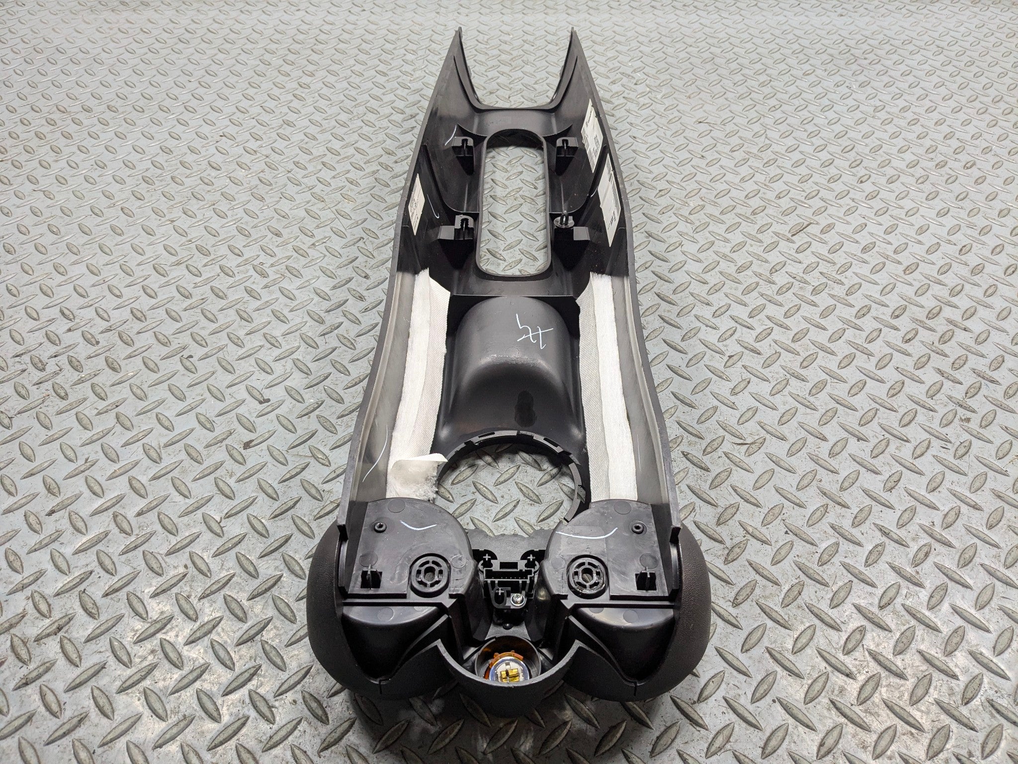 2011 - 2013 MINI COOPER OEM CENTER CONSOLE CUP HOLDER COVER PANEL BLACK