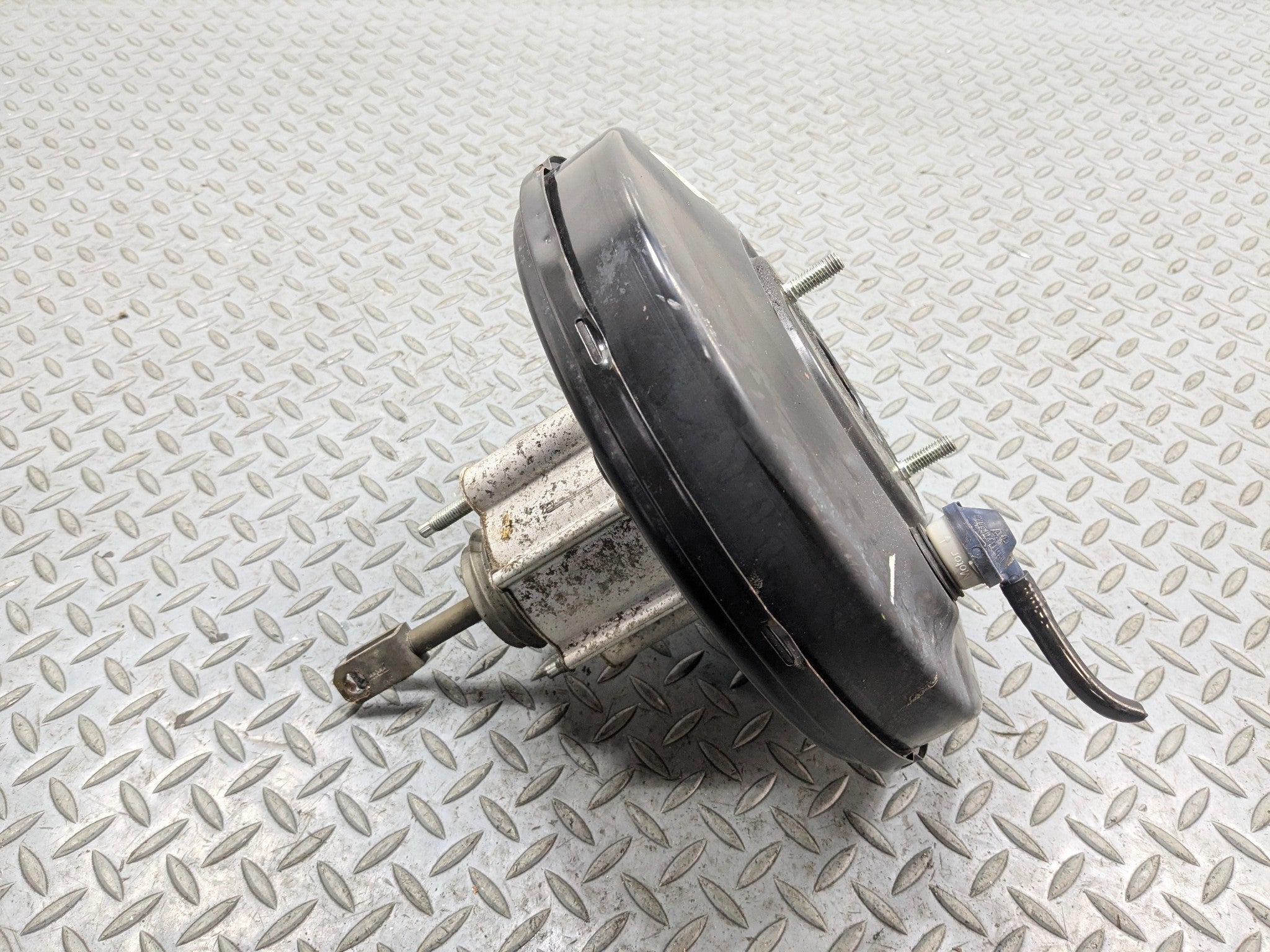 2011 - 2013 MINI COOPER OEM POWER BRAKE BOOSTER ASSEMBLY BLACK