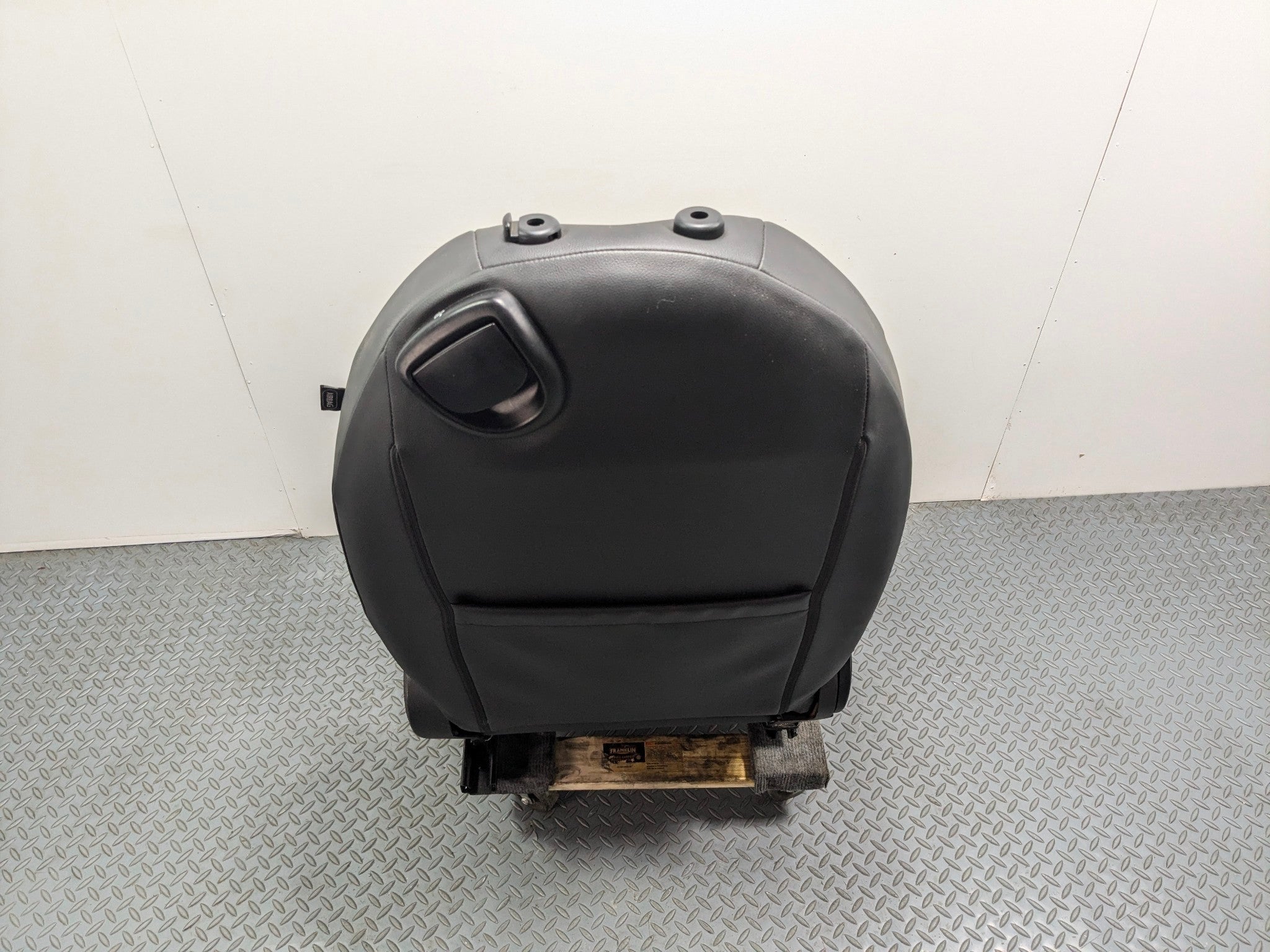 11 - 13 MINI COOPER OEM SEAT BLACK LEATHER FRONT LEFT DRIVER SIDE WITH BUCKLE