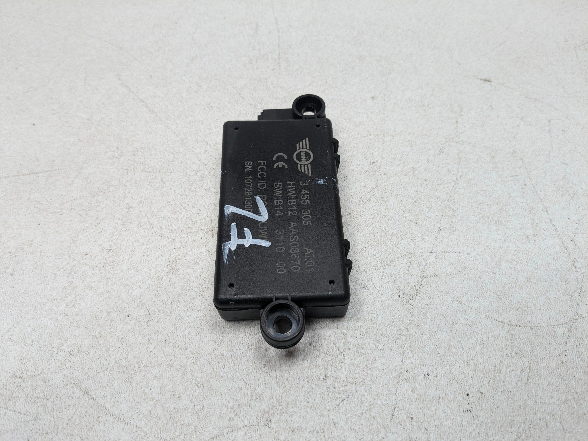 2011 - 2013 MINI COOPER OEM DWA ALARM SYSTEM ANTI THEFT MODULE FRONT LEFT SIDE