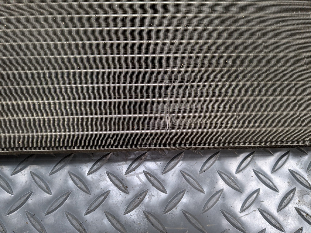 2011 - 2013 MINI COOPER OEM ENGINE MOTOR COOLING RADIATOR