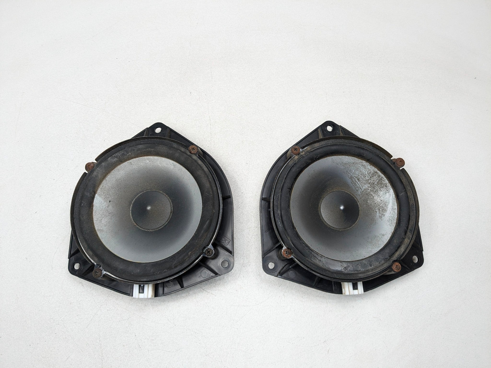 2005 - 2006 TOYOTA TUNDRA OEM AUDIO SOUND SYSTEM SPEAKER SET FRONT AND REAR