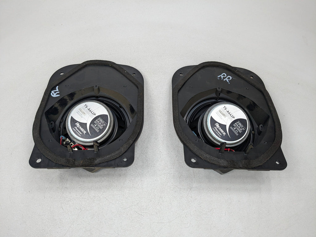 2005 - 2006 TOYOTA TUNDRA OEM AUDIO SOUND SYSTEM SPEAKER SET FRONT AND REAR
