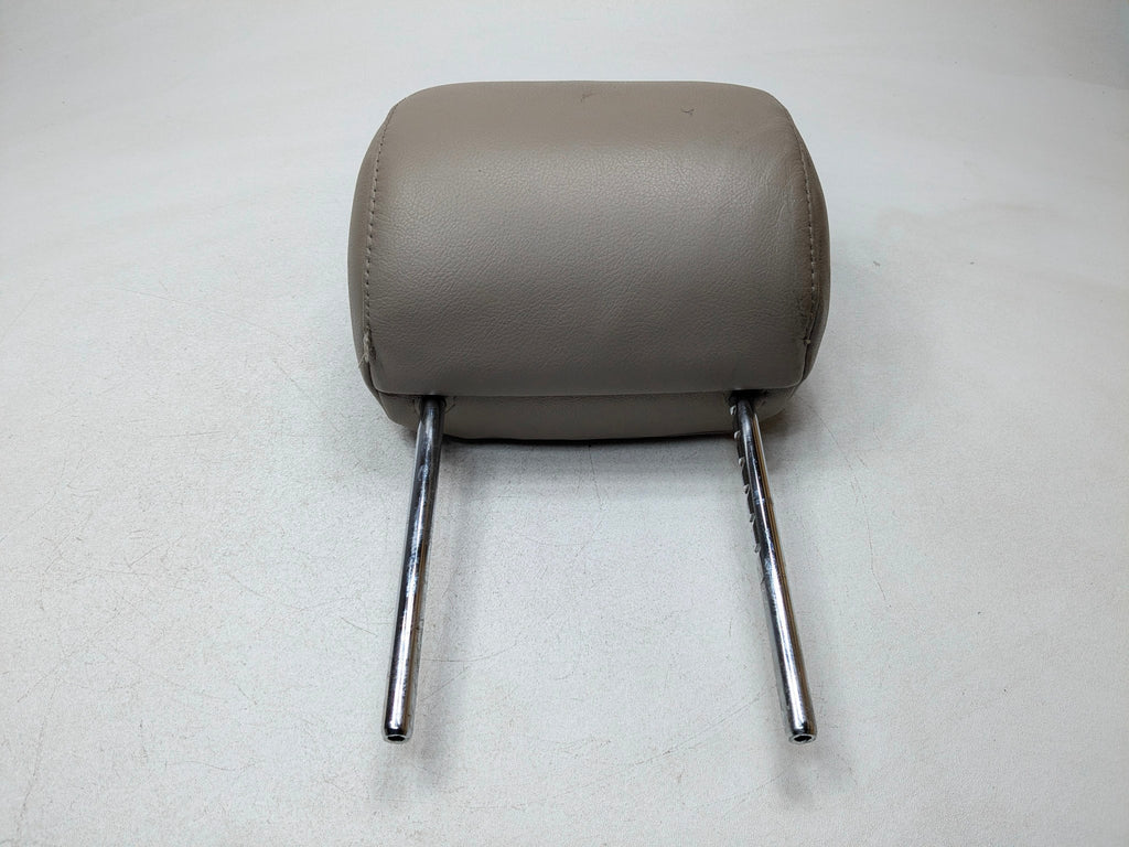 05 - 06 TOYOTA TUNDRA OEM SEAT HEADREST LEATHER BROWN FRONT RIGHT PASSENGER SIDE
