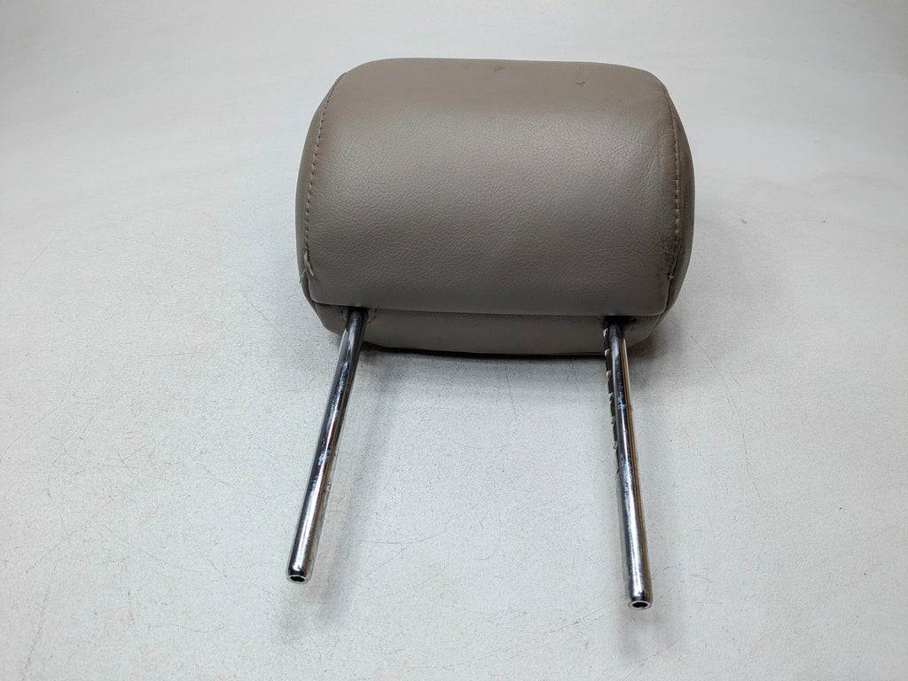 05 - 06 TOYOTA TUNDRA OEM SEAT HEADREST LEATHER BROWN FRONT RIGHT PASSENGER SIDE