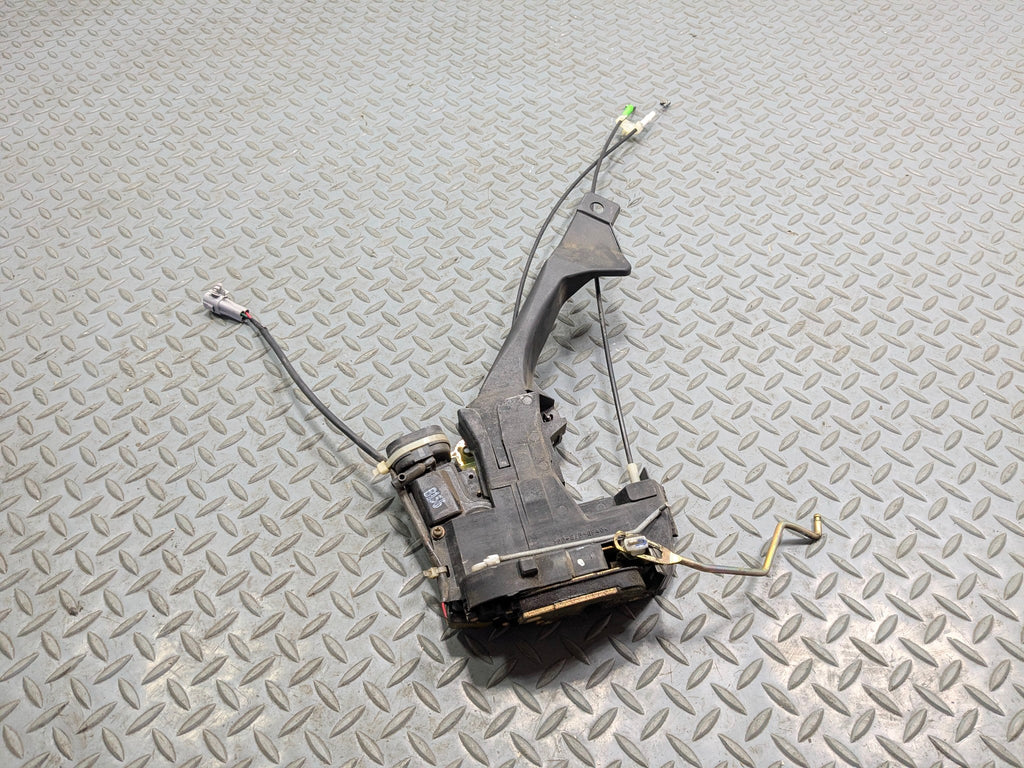 05 - 06 TOYOTA TUNDRA OEM DOOR POWER LOCK LATCH ACTUATOR FRONT LEFT DRIVER SIDE