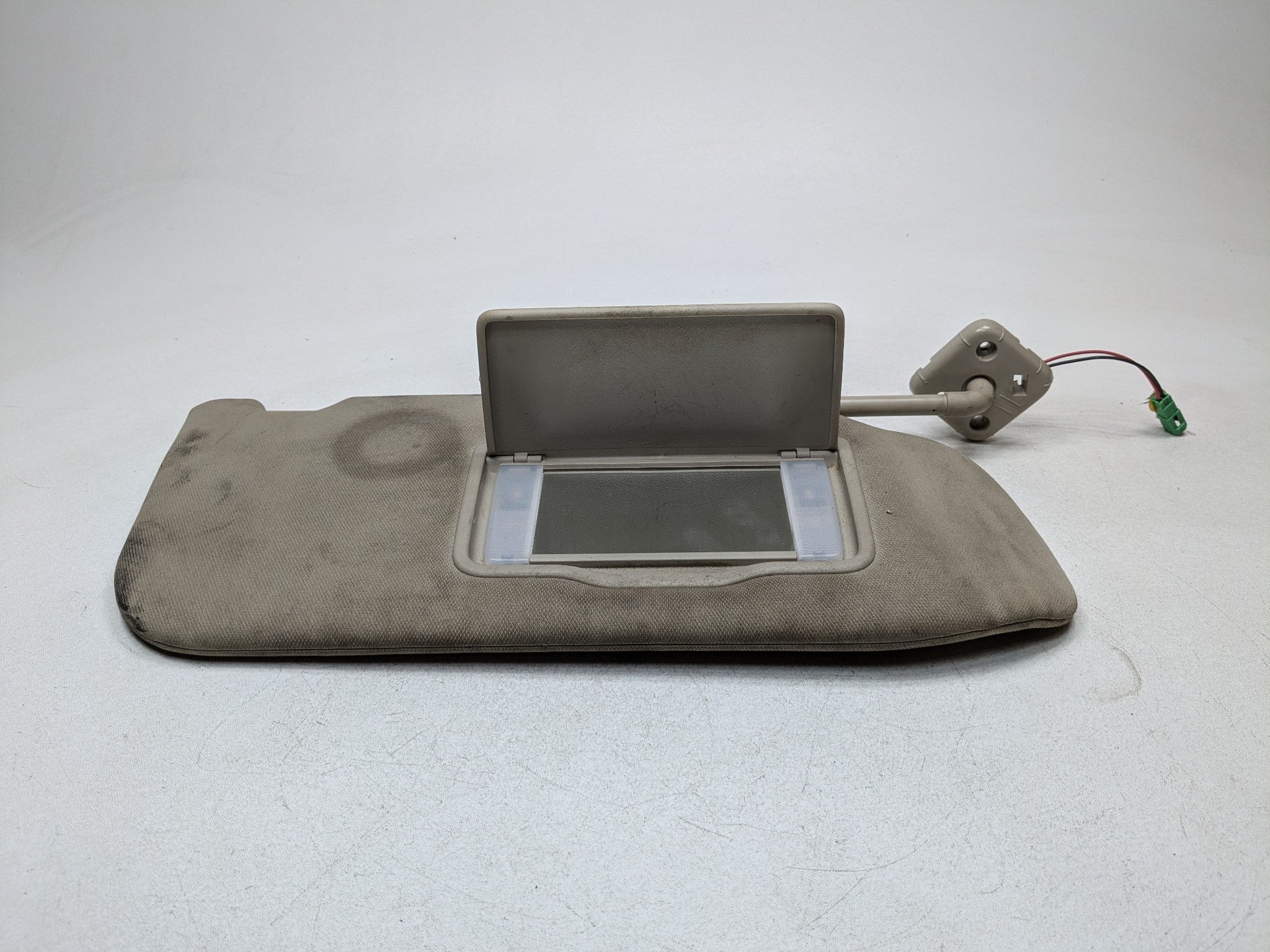 10 - 15 LINCOLN MKT OEM SUN VISOR INTERIOR UPPER ROOF FRONT RIGHT PASSENGER SIDE