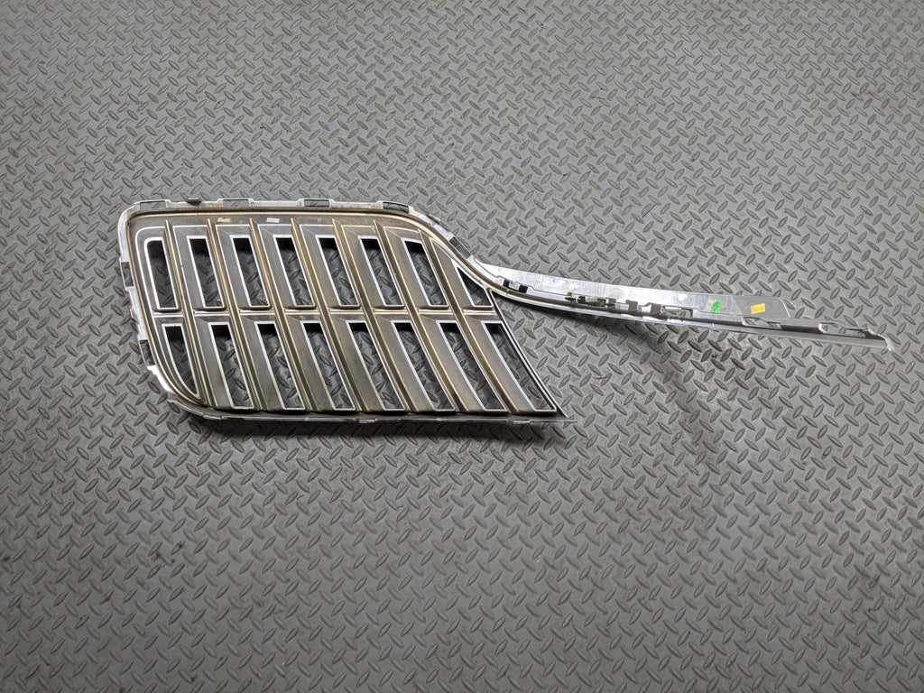 10 - 15 LINCOLN MKT OEM FRONT LEFT GRILLE ASSEMBLY INSERT MOLDING CHROME GRILLE