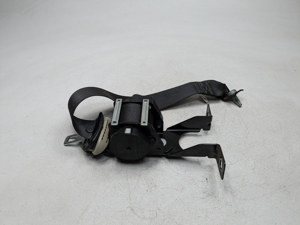 10 - 15 LINCOLN MKT OEM SEAT BELT RETRACTOR REAR 3RD ROW RIGHT PASSENGER SIDE