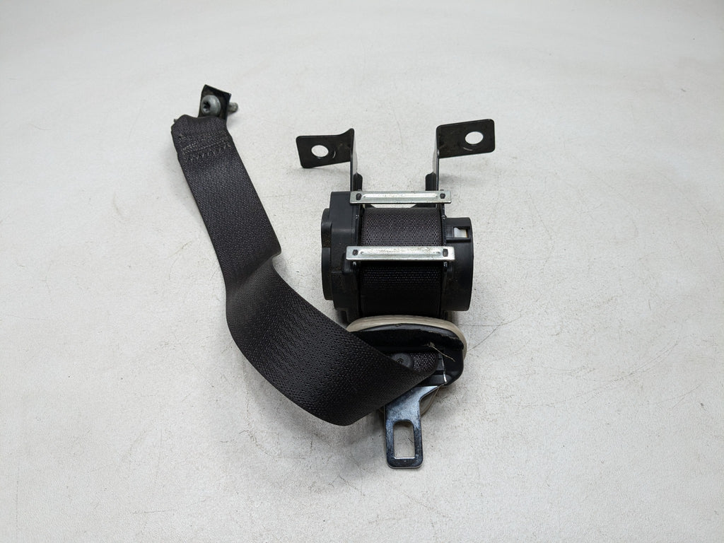 10 - 15 LINCOLN MKT OEM SEAT BELT RETRACTOR REAR 3RD ROW RIGHT PASSENGER SIDE