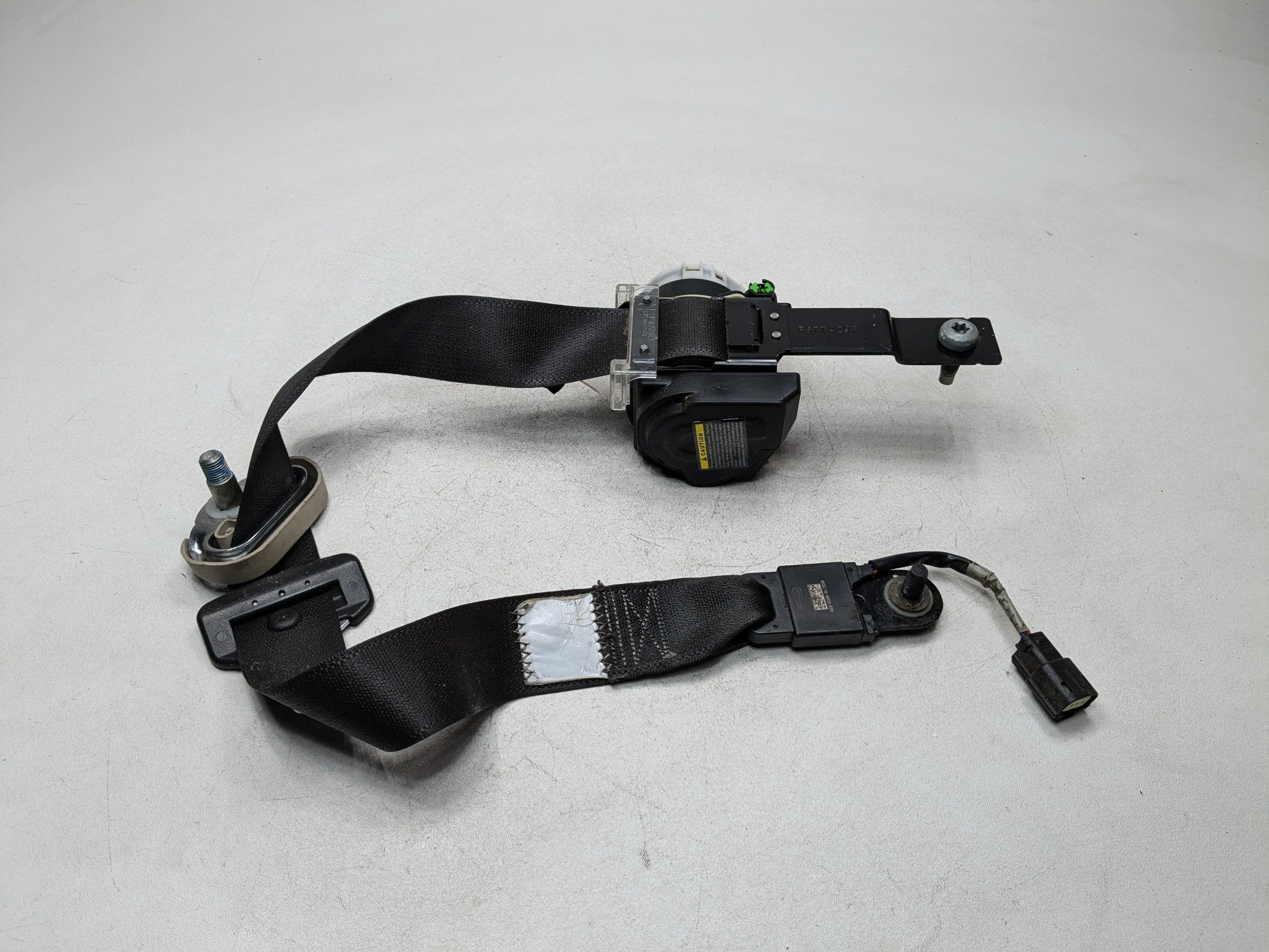 10 - 15 LINCOLN MKT OEM SEAT BELT RETRACTOR ASSEMBLY FRONT RIGHT PASSENGER SIDE