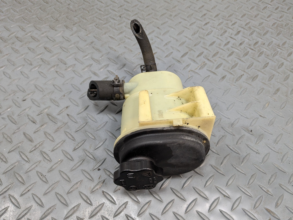 10 - 15 LINCOLN MKT OEM POWER STEERING RESERVOIR TANK BOTTLE PLASTIC ASSEMBLY