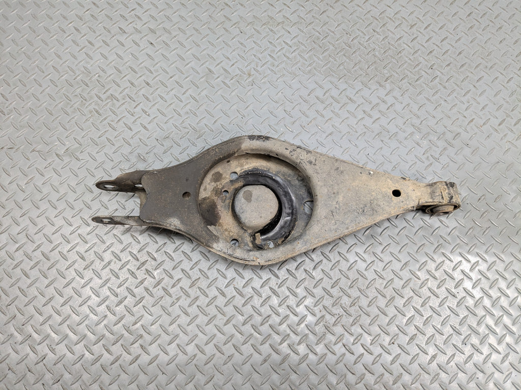 10 - 15 LINCOLN MKT OEM LOWER CONTROL ARM SPRING PERCH REAR RIGHT PASSENGER SIDE