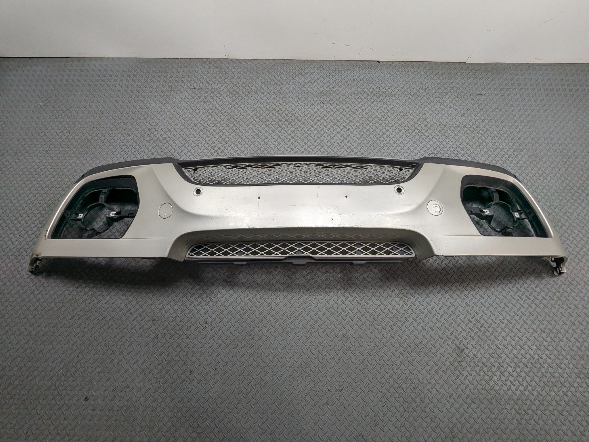 08 - 12 BMW X6 OEM FRONT BUMPER COVER PANEL ASSEMBLY TITANIUM SILVER METALLIC