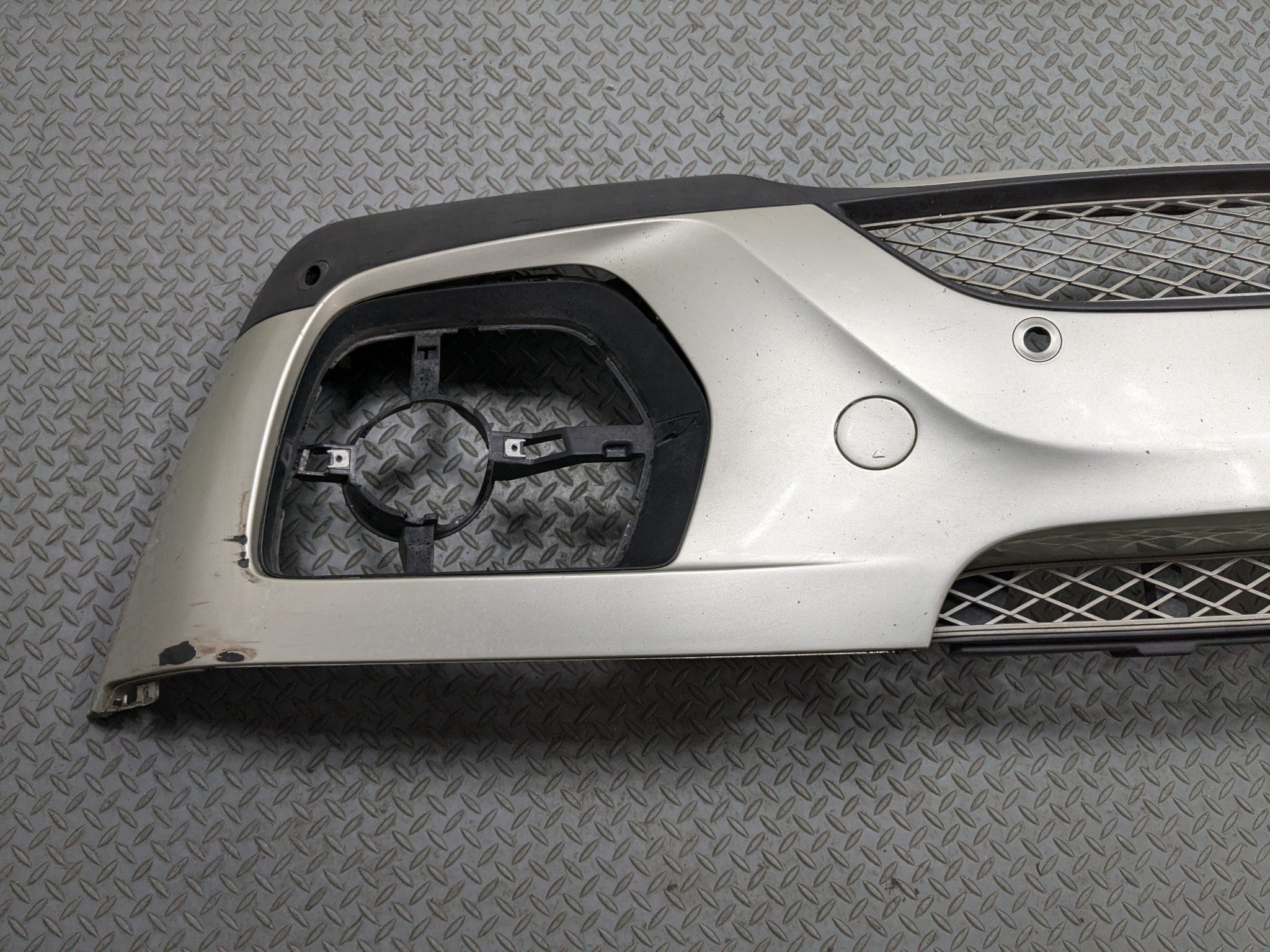 08 - 12 BMW X6 OEM FRONT BUMPER COVER PANEL ASSEMBLY TITANIUM SILVER METALLIC