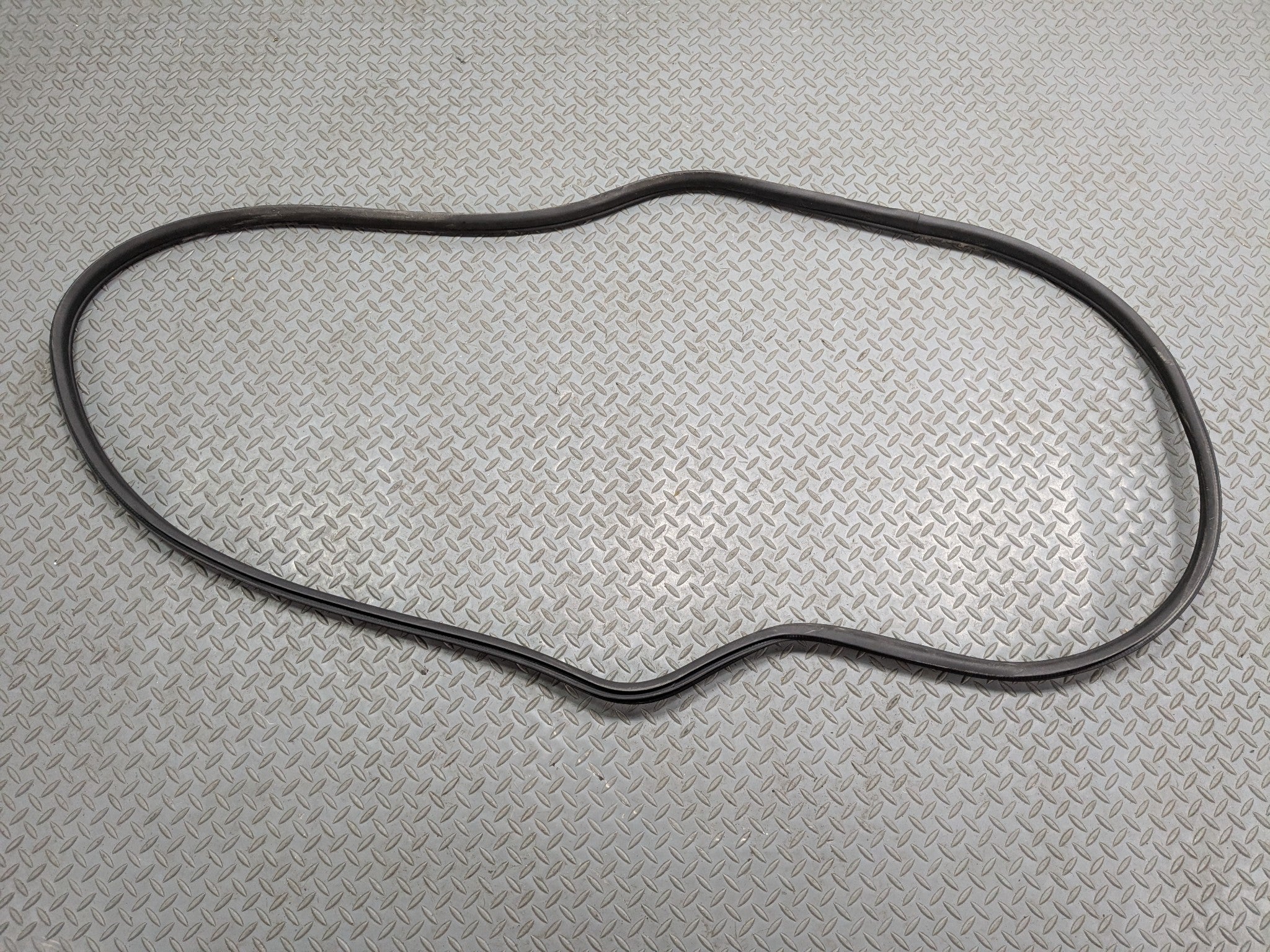 08 - 11 BMW X6 OEM DOOR SEAL WEATHER STRIPPING RUBBER FRONT RIGHT PASSENGER SIDE