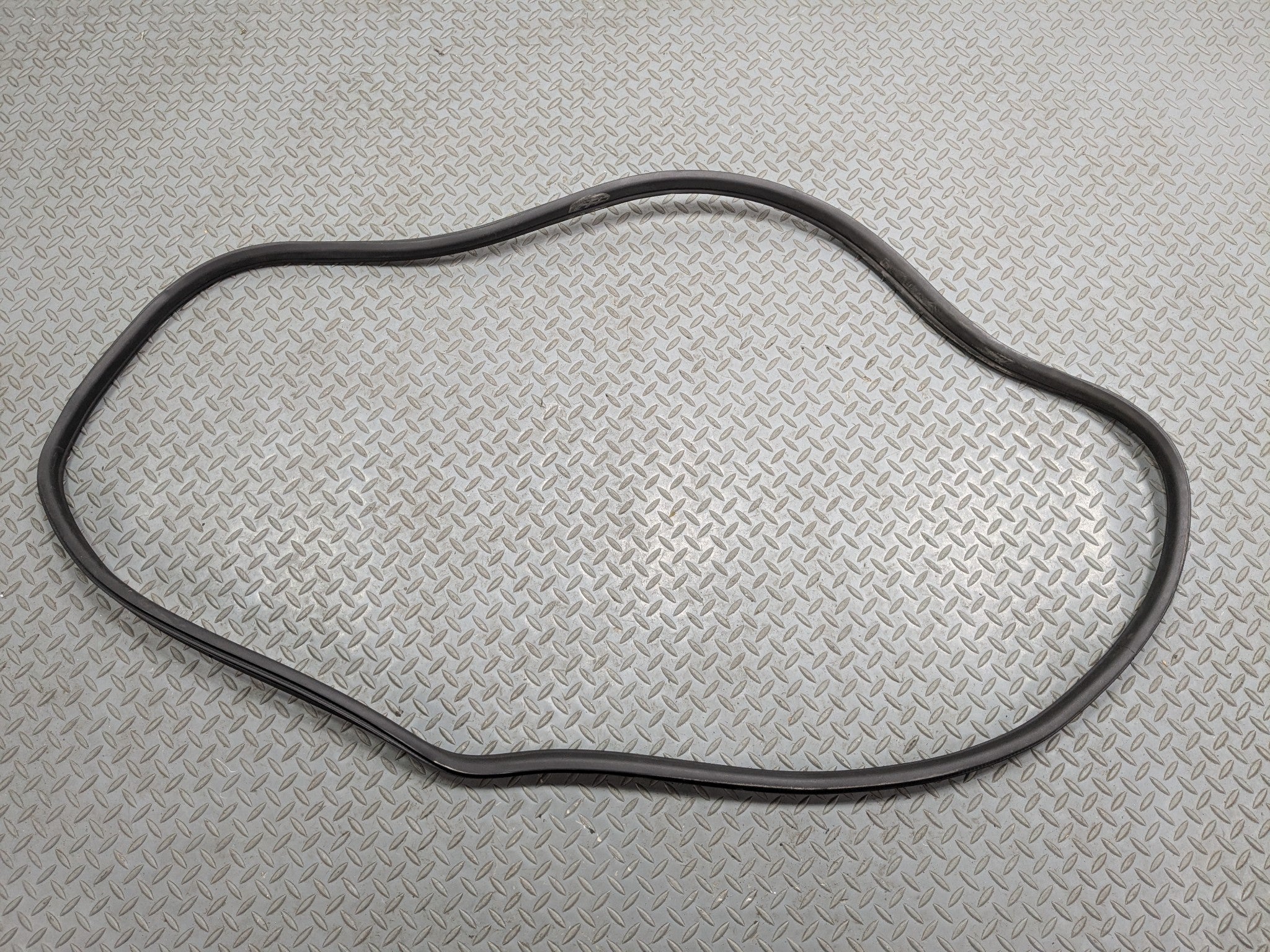 08 - 11 BMW X6 OEM DOOR SEAL WEATHER STRIPPING RUBBER REAR RIGHT PASSENGER SIDE